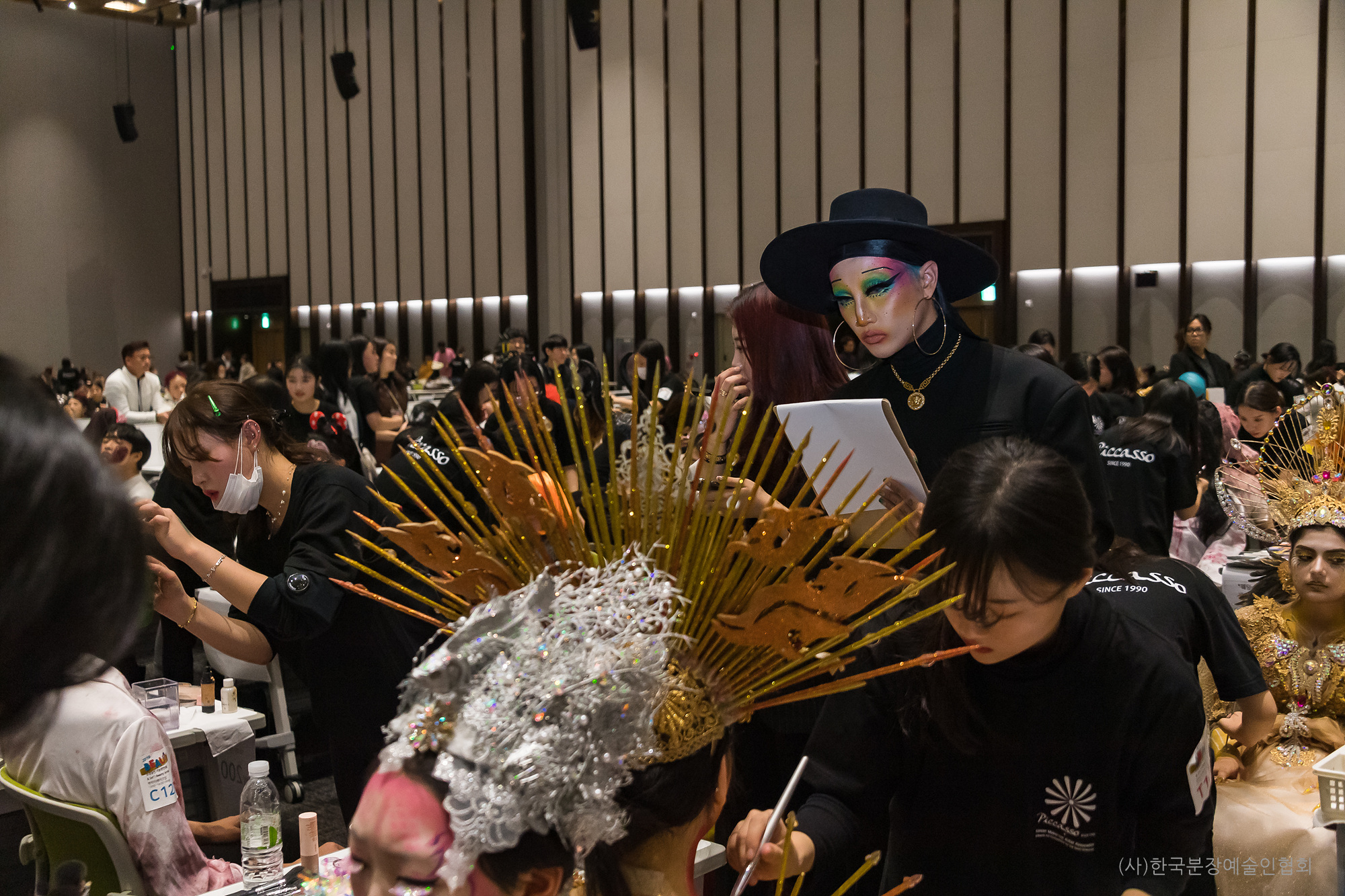 환타지메이크업심사하는나나영롱킴